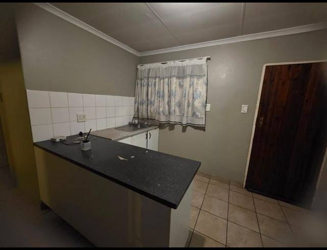3 BEDROOM PROPERTY TO RENT IN WINDMILL PARK
